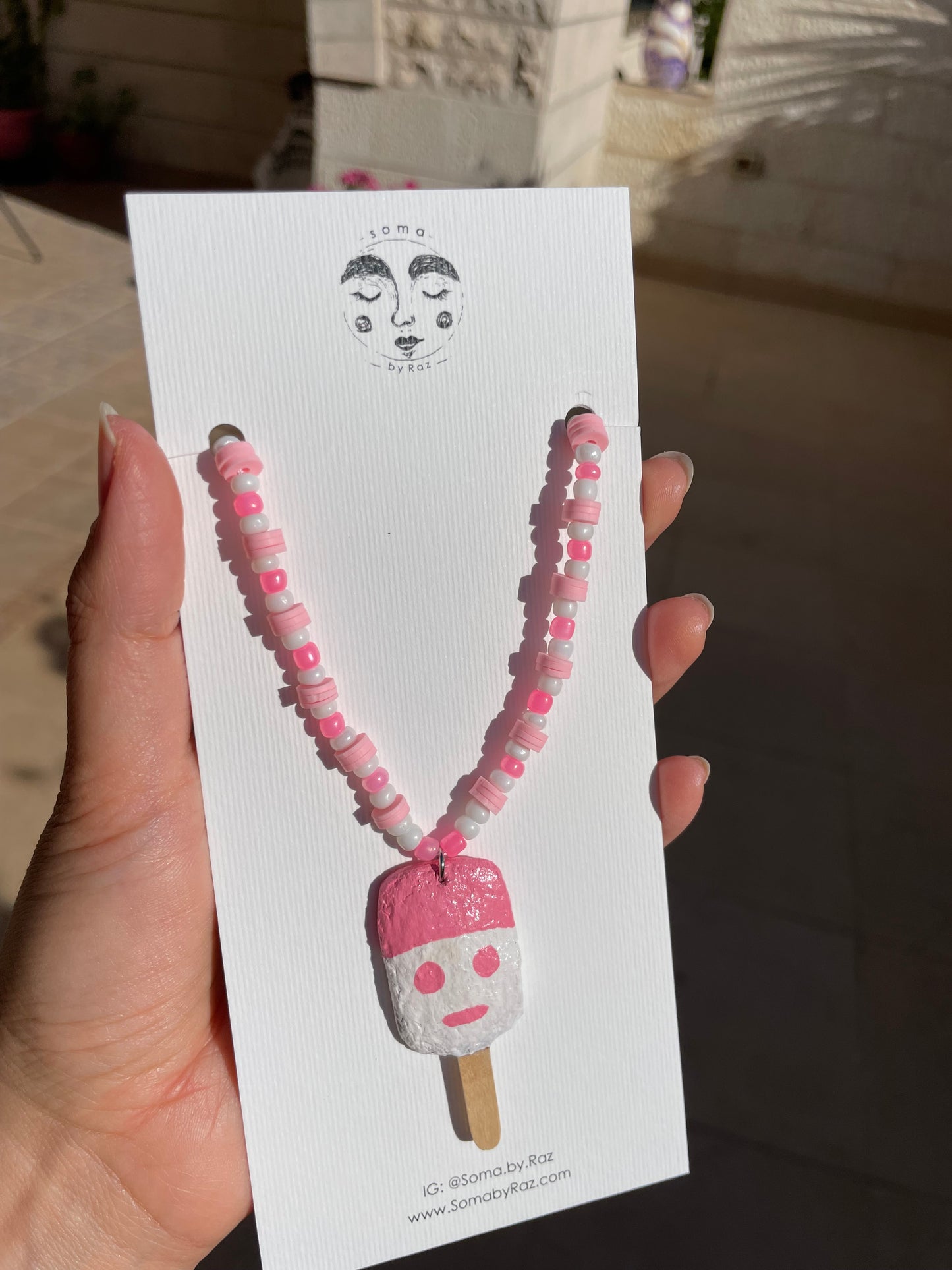 نعنوع Necklaces