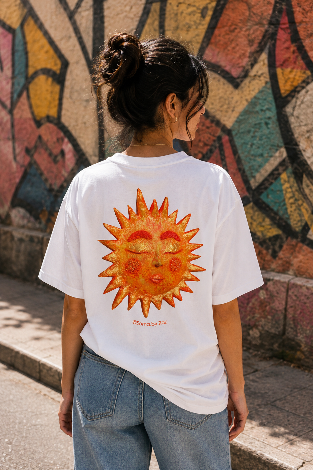 White T-Shirt يــا شـمـسـي