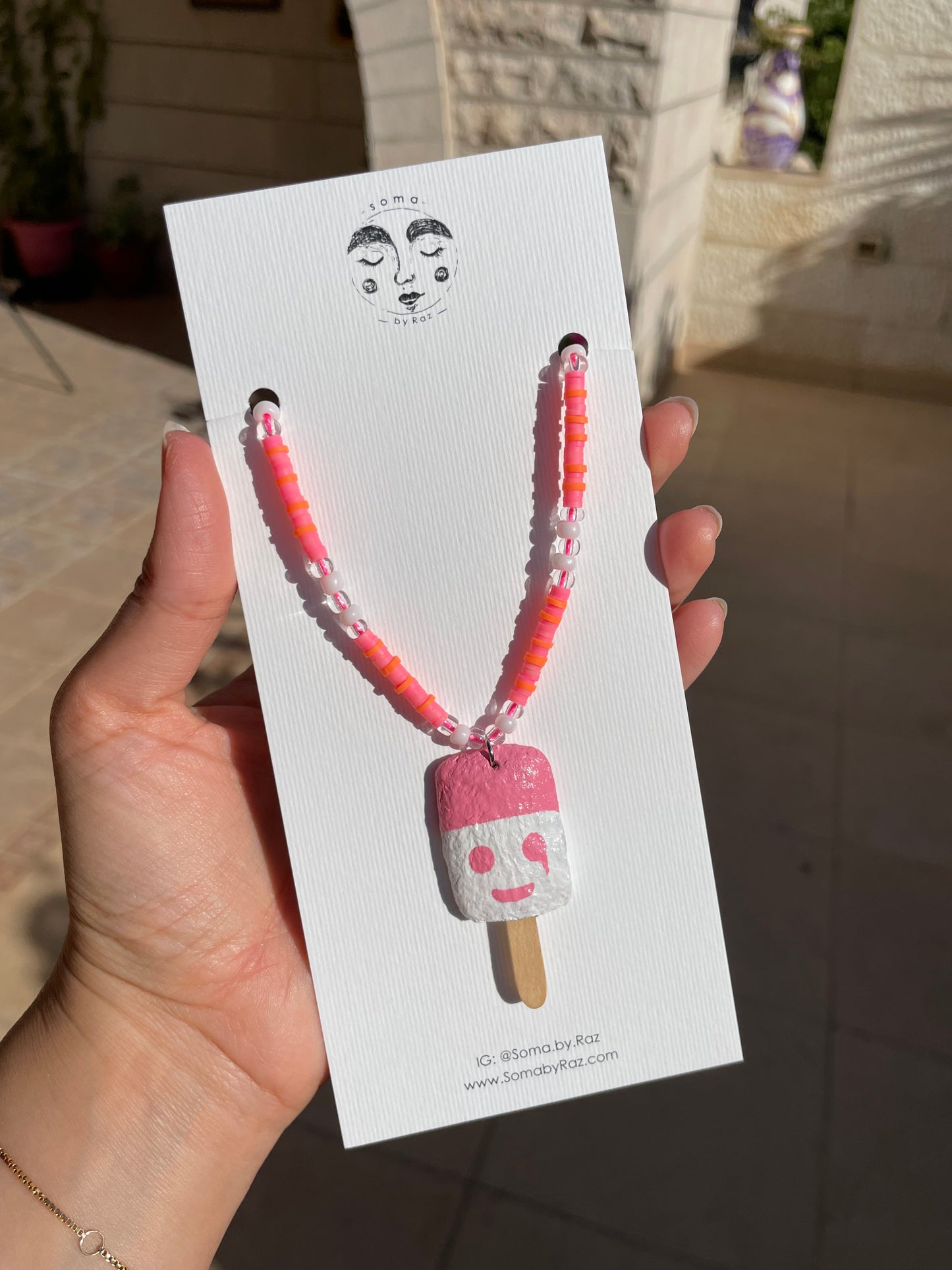 نعنوع Necklaces