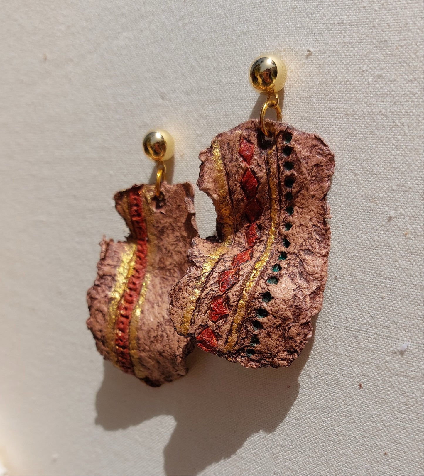 Sadu ~ Mismatched Earrings